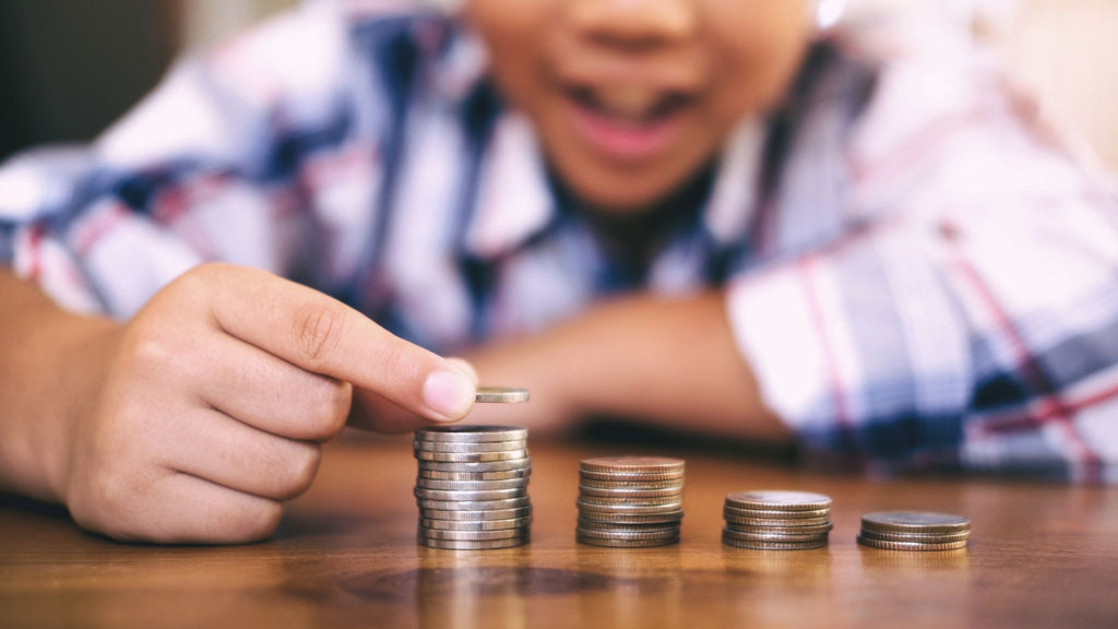 9 Creative Ways to Teach Your Kids How to Save Money